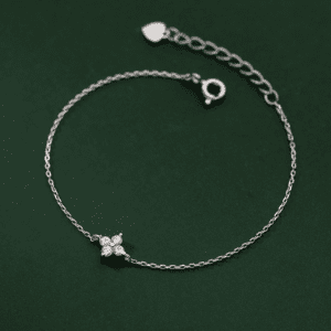 bracelet minimaliste pour femme